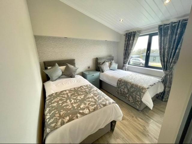 *Luxury Holiday Home With Hot Tub Close To Beach* Penally Εξωτερικό φωτογραφία